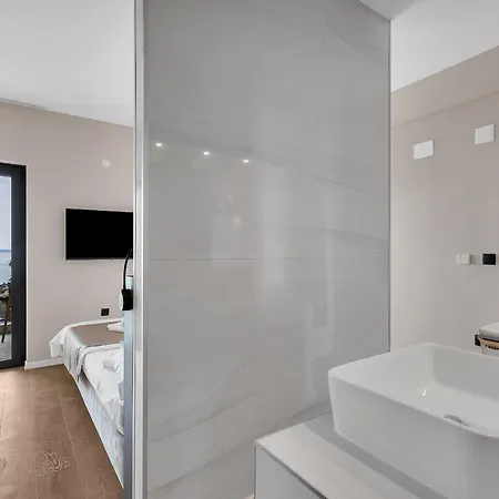 Bozikovina 4* Podstrana