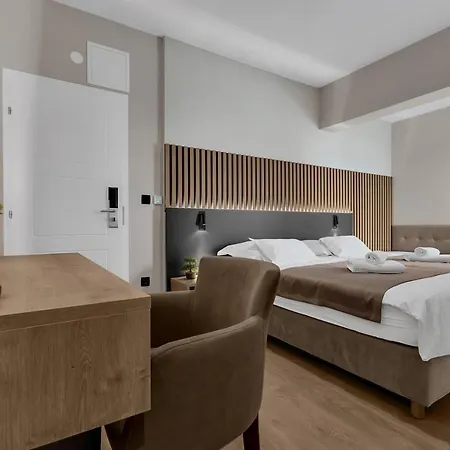Bozikovina 4* Podstrana